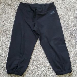 North Face fleece 3/4 pants